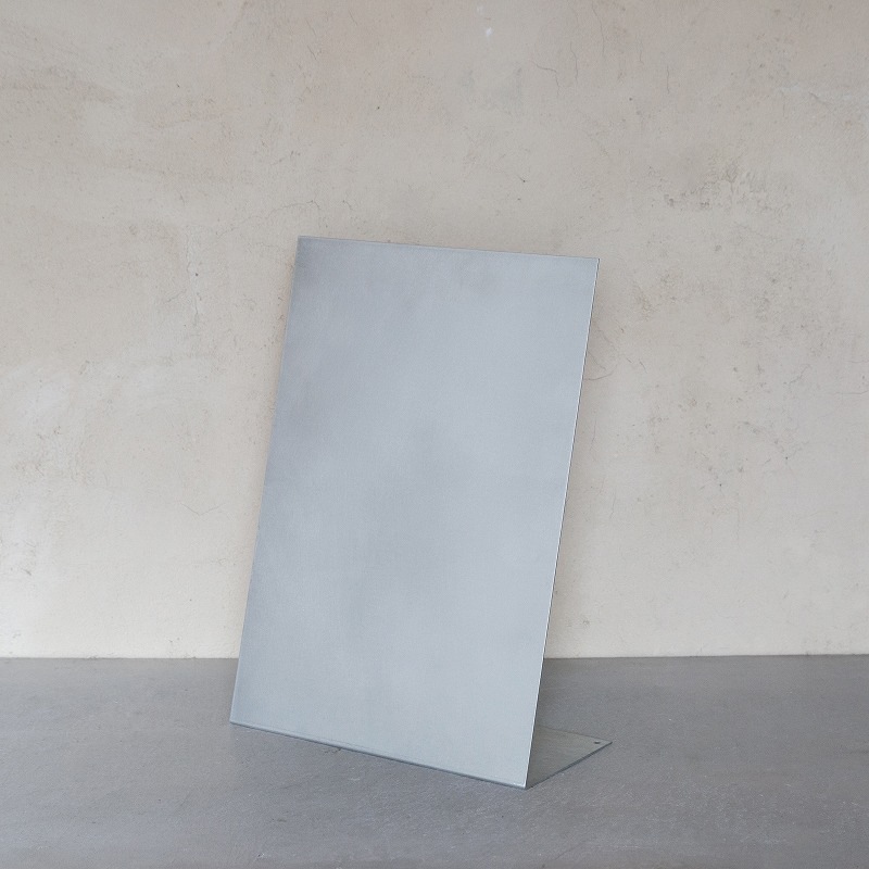 卓上マグネットボード(シルバー)