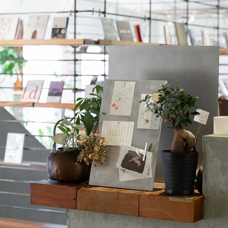 卓上マグネットボード(シルバー)