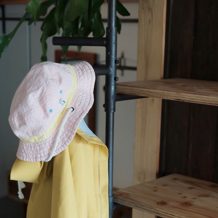 木目の綺麗なコの字ラック/シューズラック 木目を生かしたコの字型家具/シューズラック/ローボード