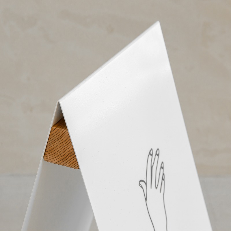 A型看板（白） | 看板,スタンド看板 | オリジナル家具・金物の上手工作所