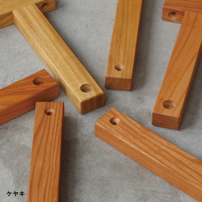 木製 壁付けコートハンガー（鉄）