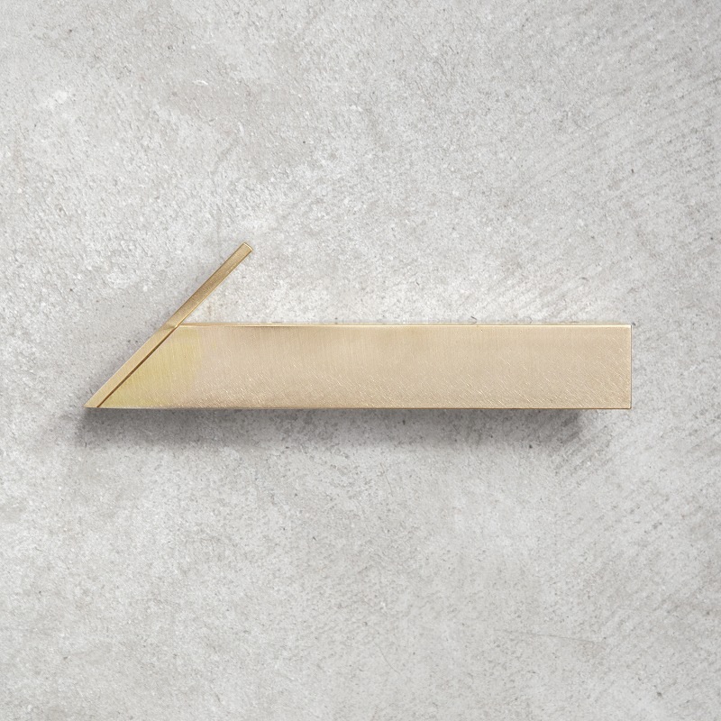 真鍮 矢印ルームサイン（左向き） | 看板,ルームサイン | オリジナル