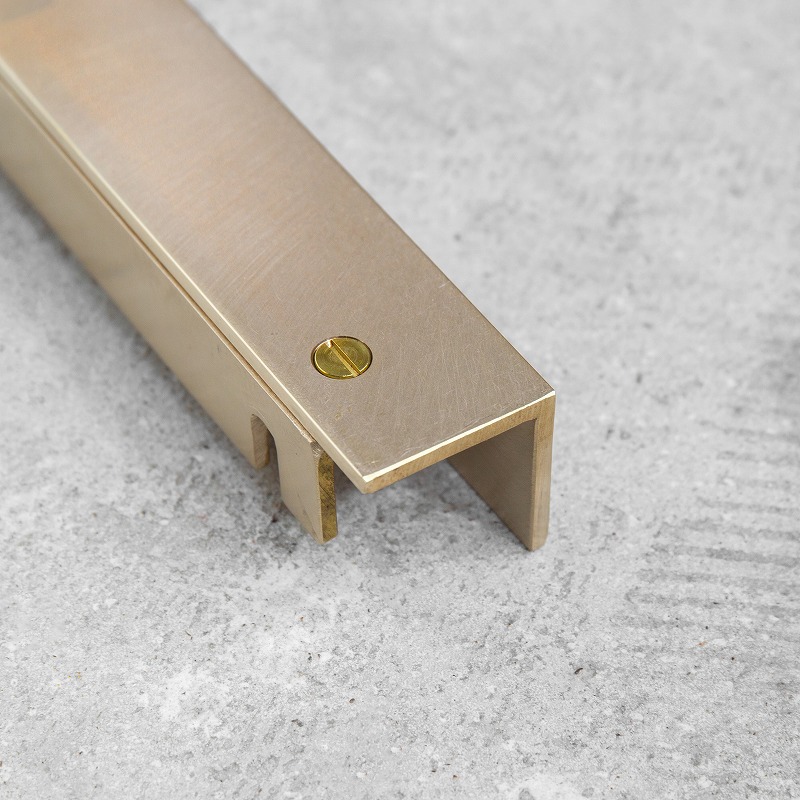 真鍮 矢印ルームサイン(左向き)