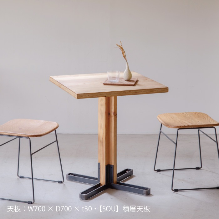 木製座卓 一枚板　足が４本付いております。 木製座卓 一枚板 足が4本付いております。