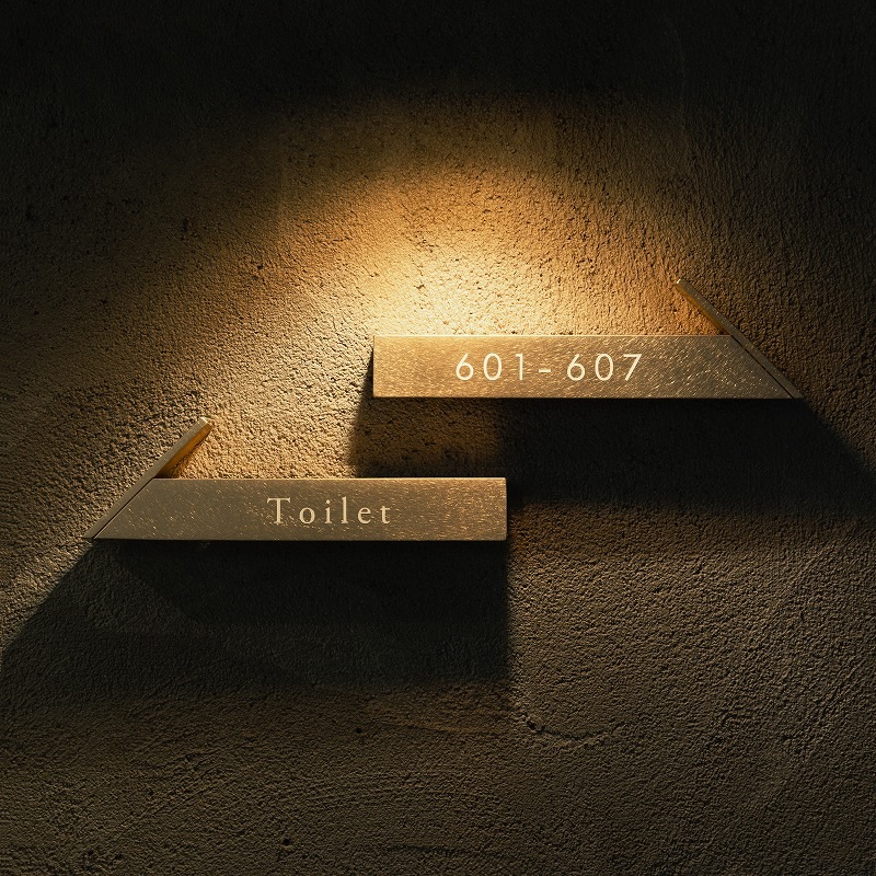 真鍮 矢印ルームサイン（右向き）