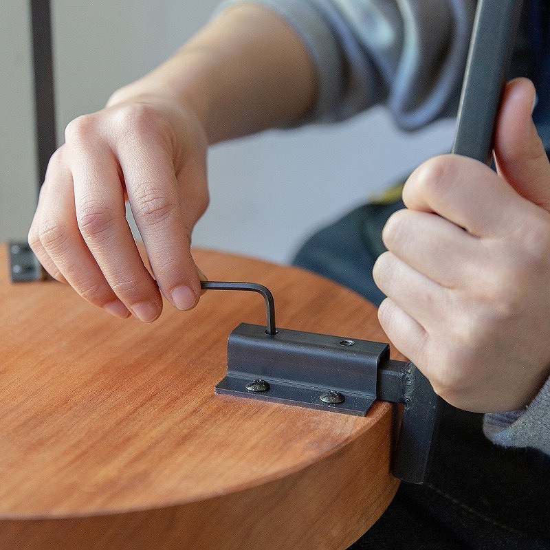 わたしだけのコーヒーテーブル（鉄脚）