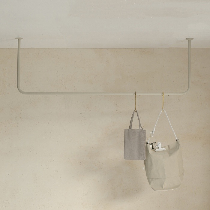 【BOU】錆びないコの字型天吊りハンガー（グレージュ）