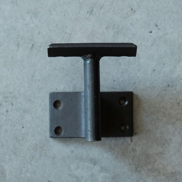 鉄製 手すりブラケット（丸）