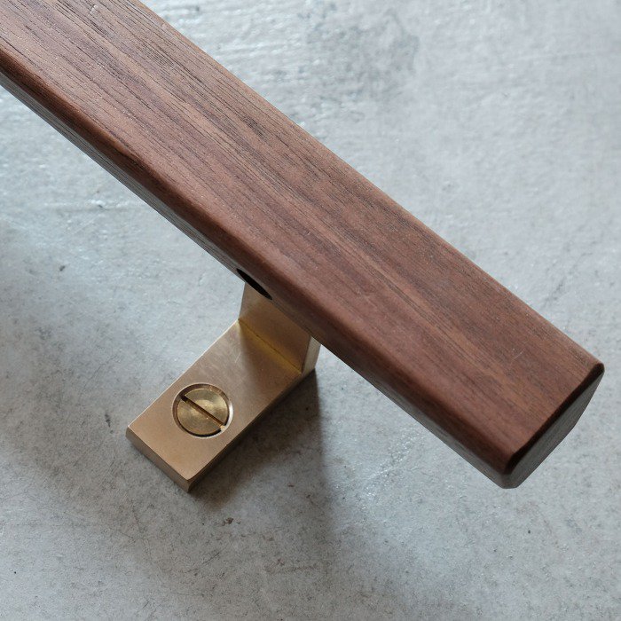 木製ドアハンドル 台形片座(真鍮)
