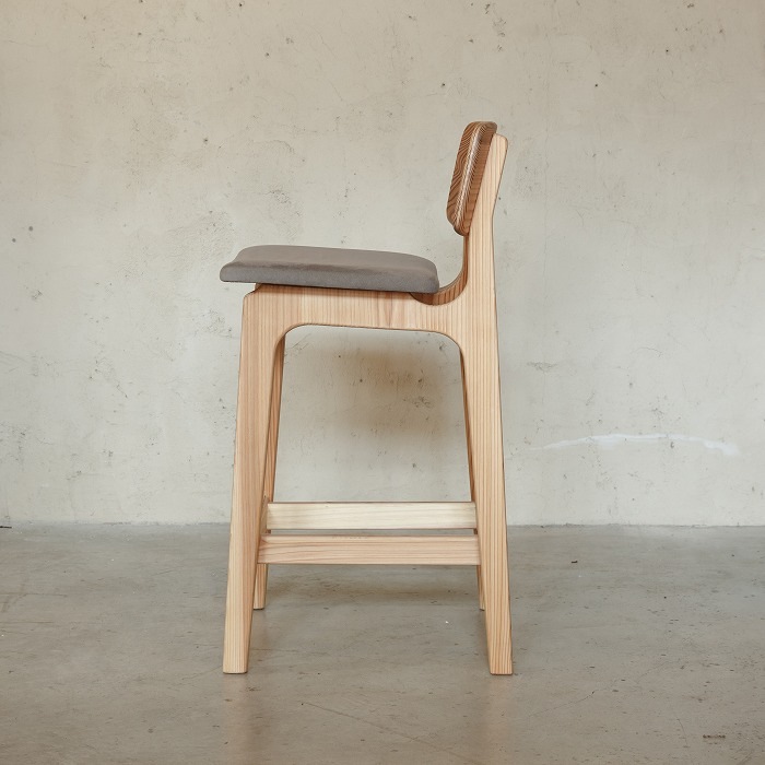 h2ハイチェア(布張)