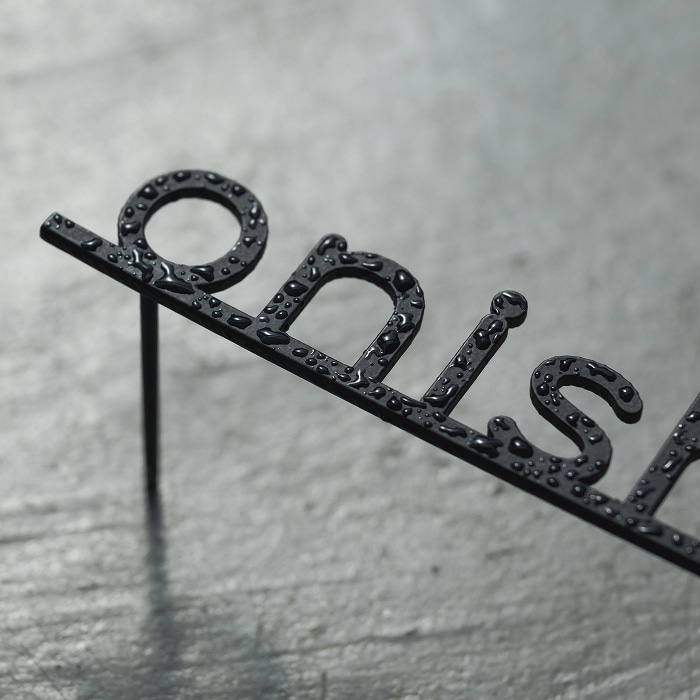 小さな切り文字表札（黒）