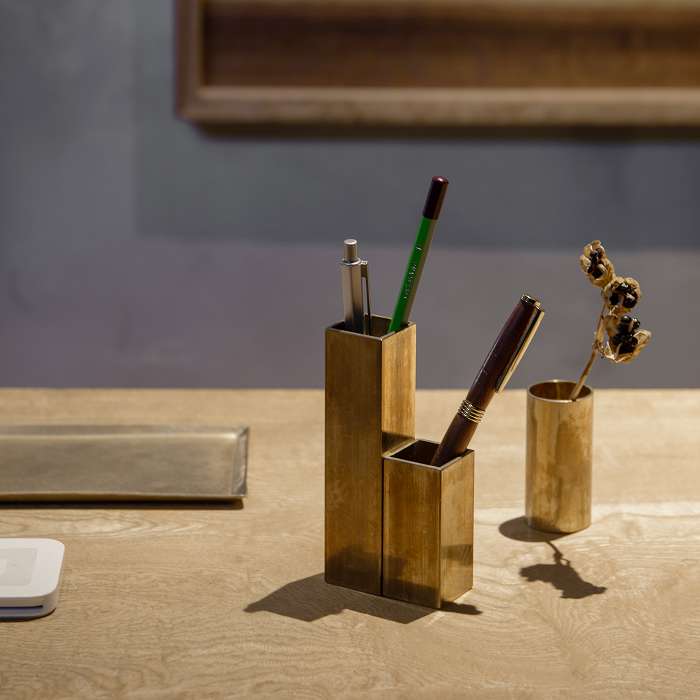 【ナンナロ】真鍮ペン立て