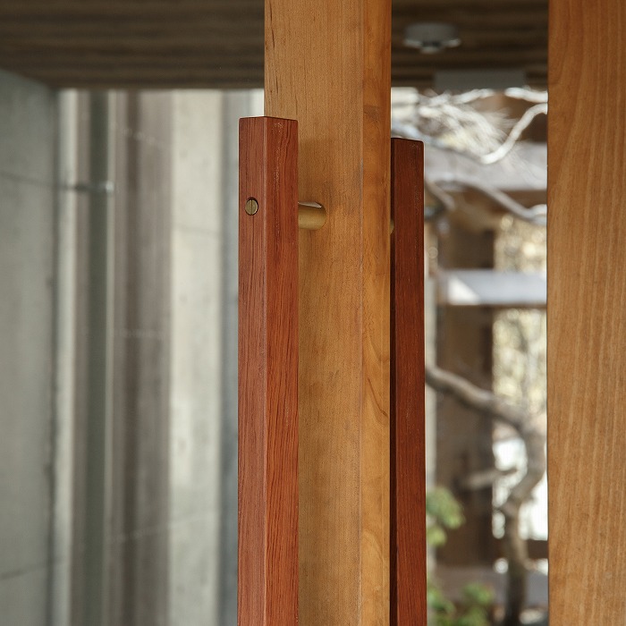 木製ドアハンドル ブビンガ