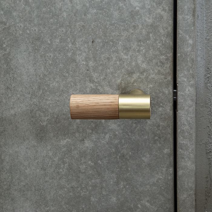 木と真鍮 レバーハンドル(丸)