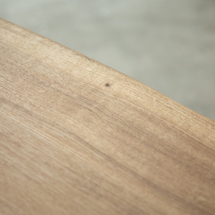 HIKARIナラ材虎斑高級ダイニングテーブル