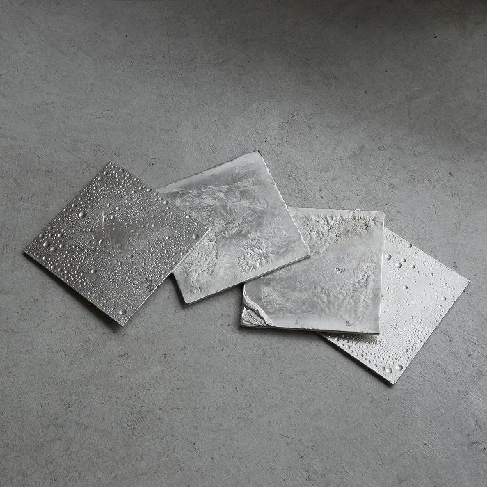 壁面看板（すず）