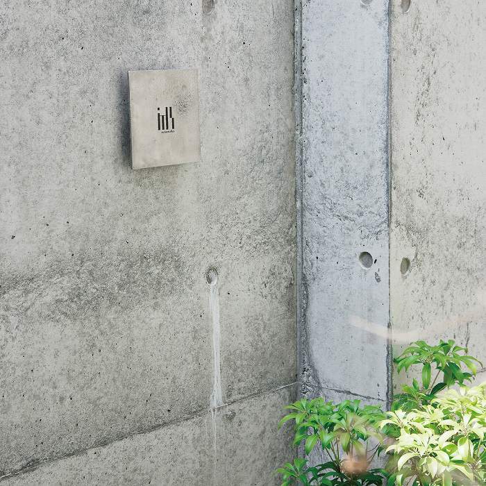 壁面看板（すず）