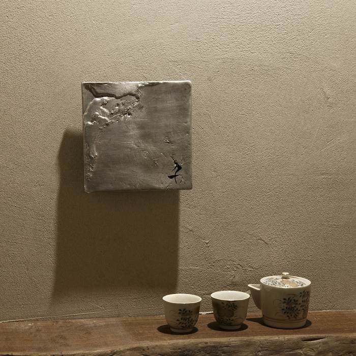 壁面看板（すず）