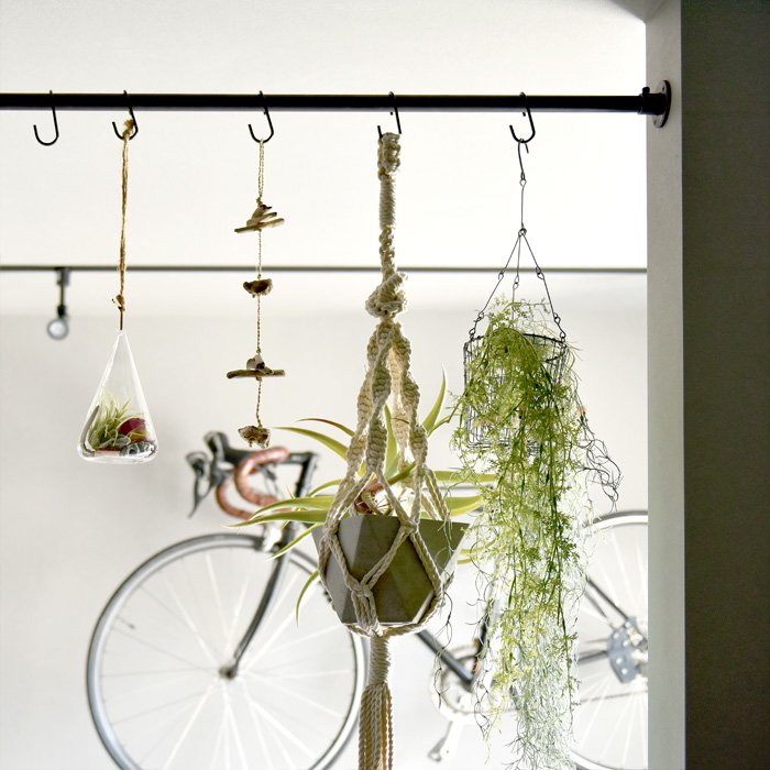 一の字型壁付けハンガーバー＜サイズオーダー＞