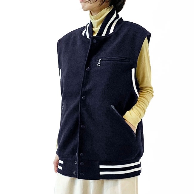 < modem design > Studium Vest /  スタジアムベスト