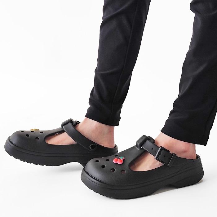 < crocs > CLASSIC MARY JANE CLOG / サンダル