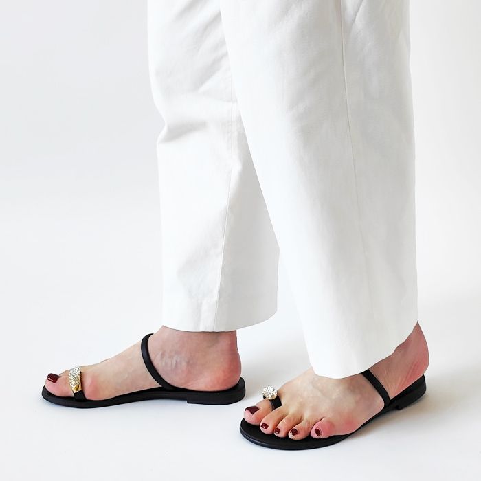< NICOLAS LAINAS> フラットサンダル