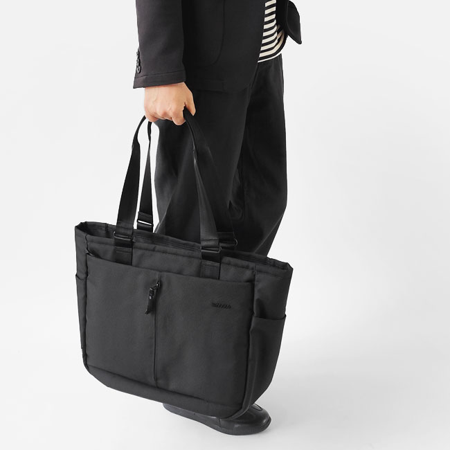 incase トートバッグ Incase（インケース）公式通販 トラックス トート(Tracks Tote