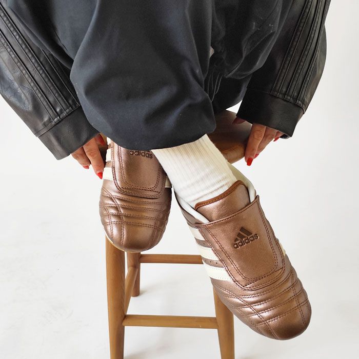 < adidas > TAEKWONDO W / スニーカー