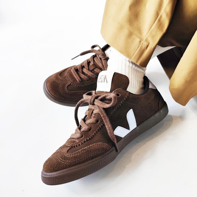 < VEJA> VOLLEY SUEDE  / スニーカー