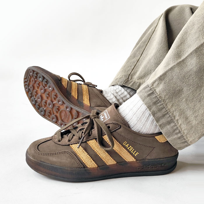 < adidas > GAZELLE INDOOR