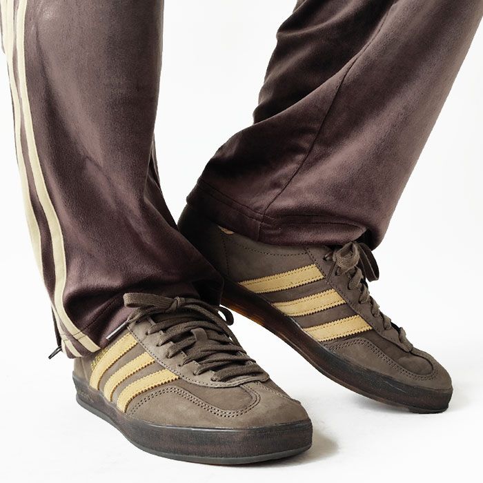 < adidas > GAZELLE INDOOR