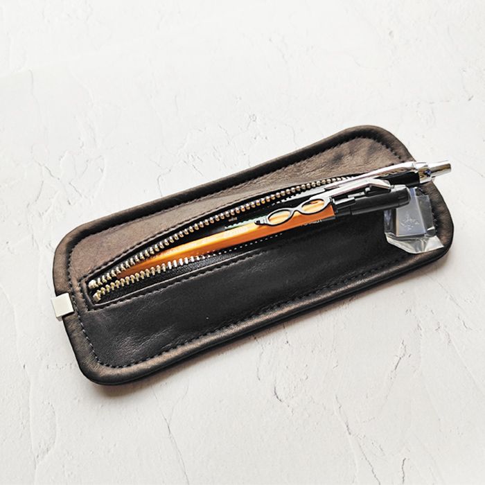 < aniary > Multi Case / リアリティレザー マルチケース