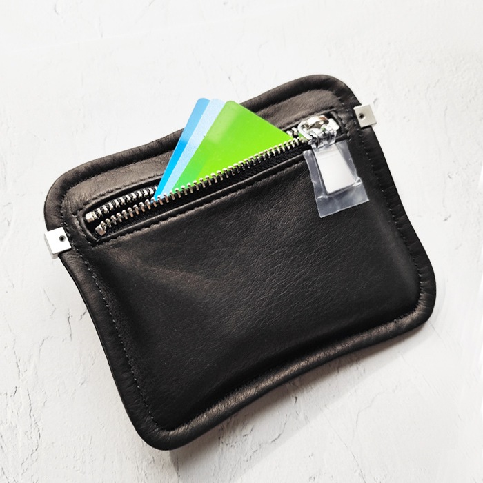 < aniary > Multi Case/ リアリティレザー マルチケース