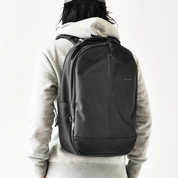 < Incase > Tracks Backpack 25L / バックパック