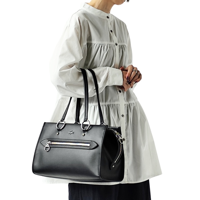 < LACOSTE > M TOP HANDLE BAG
