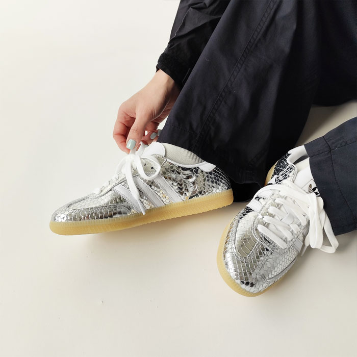 < adidas > SAMBA OG W / スニーカー