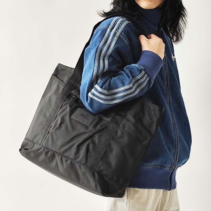 < GREGORY > ナイロントートバッグ ブラック