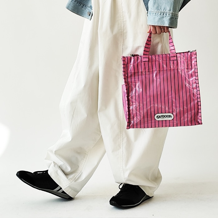 < OUTDOORPRODUCTS > 2wayスクエアバッグ