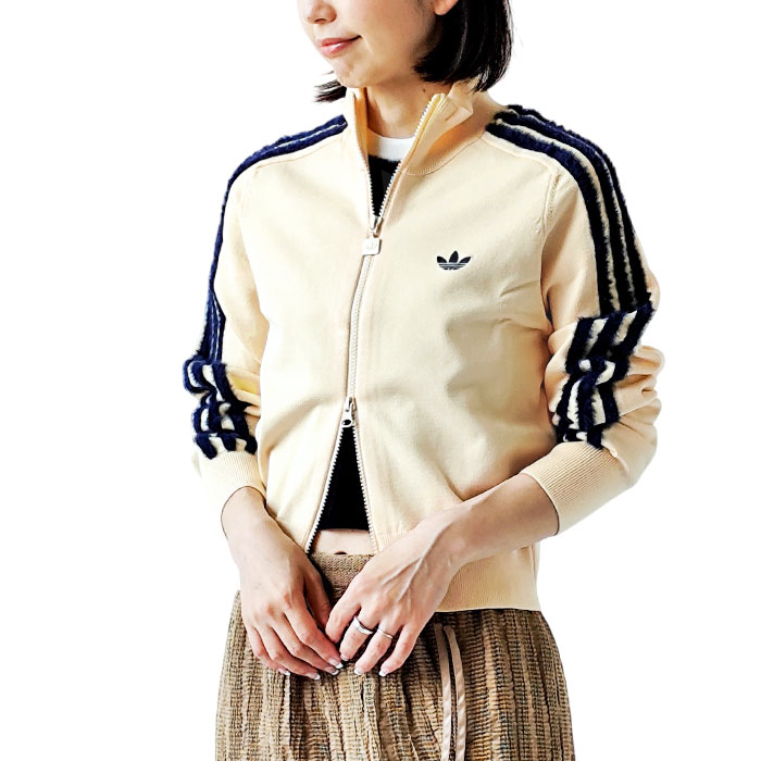 < adidas > ニット トラックトップ