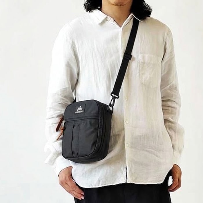 < GREGORY > ショルダーバッグ