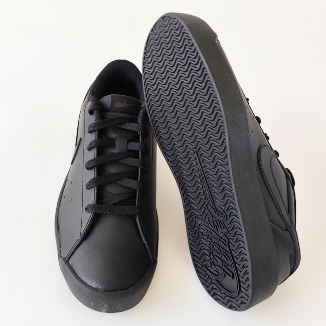 < NIKE > SL COURT HERITAGE / スニーカー