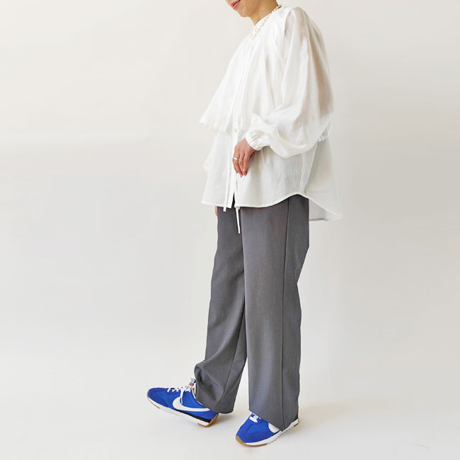 < NIKE > W PACIFIC / スニーカー