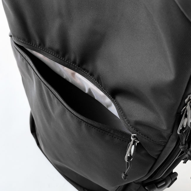 < Columbia > タイガー ブルック トラベル バックパック 40L