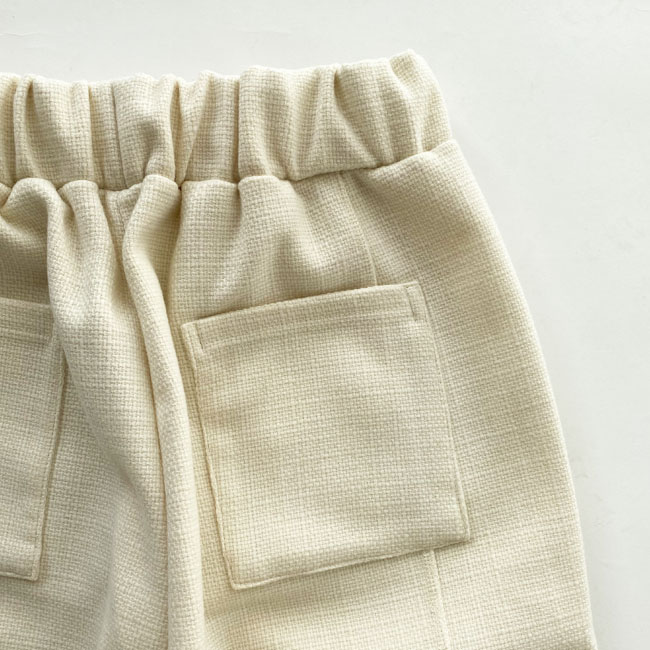 < kelen > DESIGN POCKET TAPERED TROUSER LEDO / パンツ