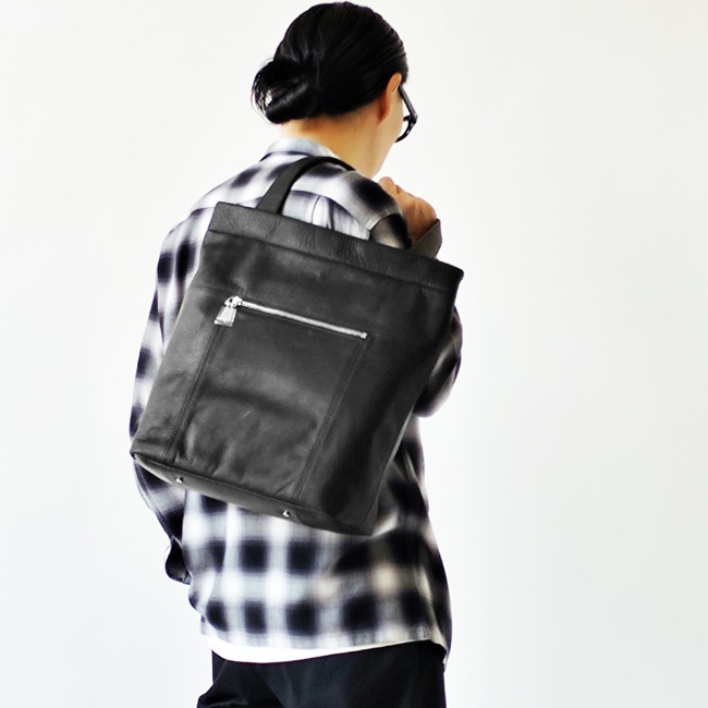 < aniary > リアリティレザー トートバッグ