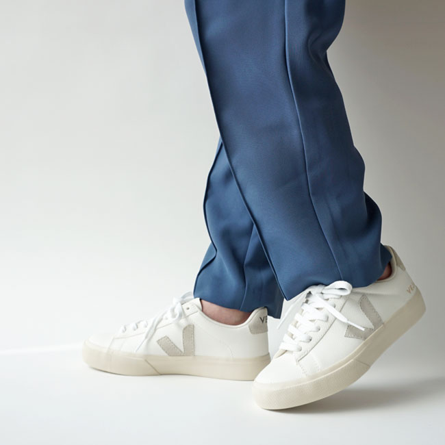 < VEJA > CAMPO  EXTRA-WHITE/NATURAL-SUEDE