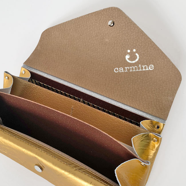 < carmine > レザーロングウォレットメタル