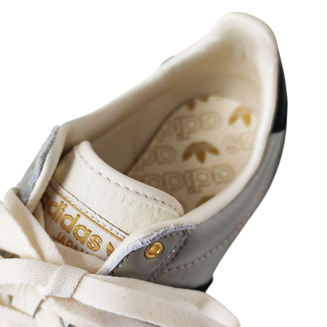 < adidas > JAPAN W / スニーカー