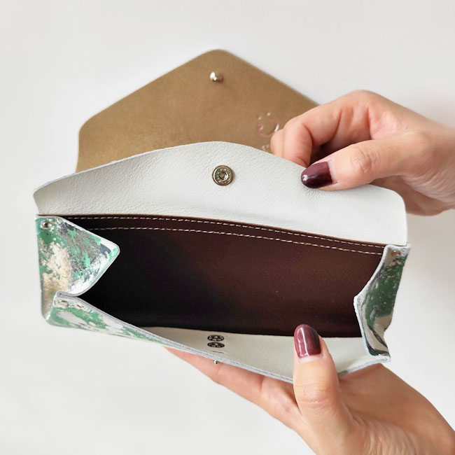 < carmine > Leather Long Wallet Liquid / 長財布