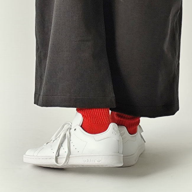 < adidas > STAN SMITH / スニーカー